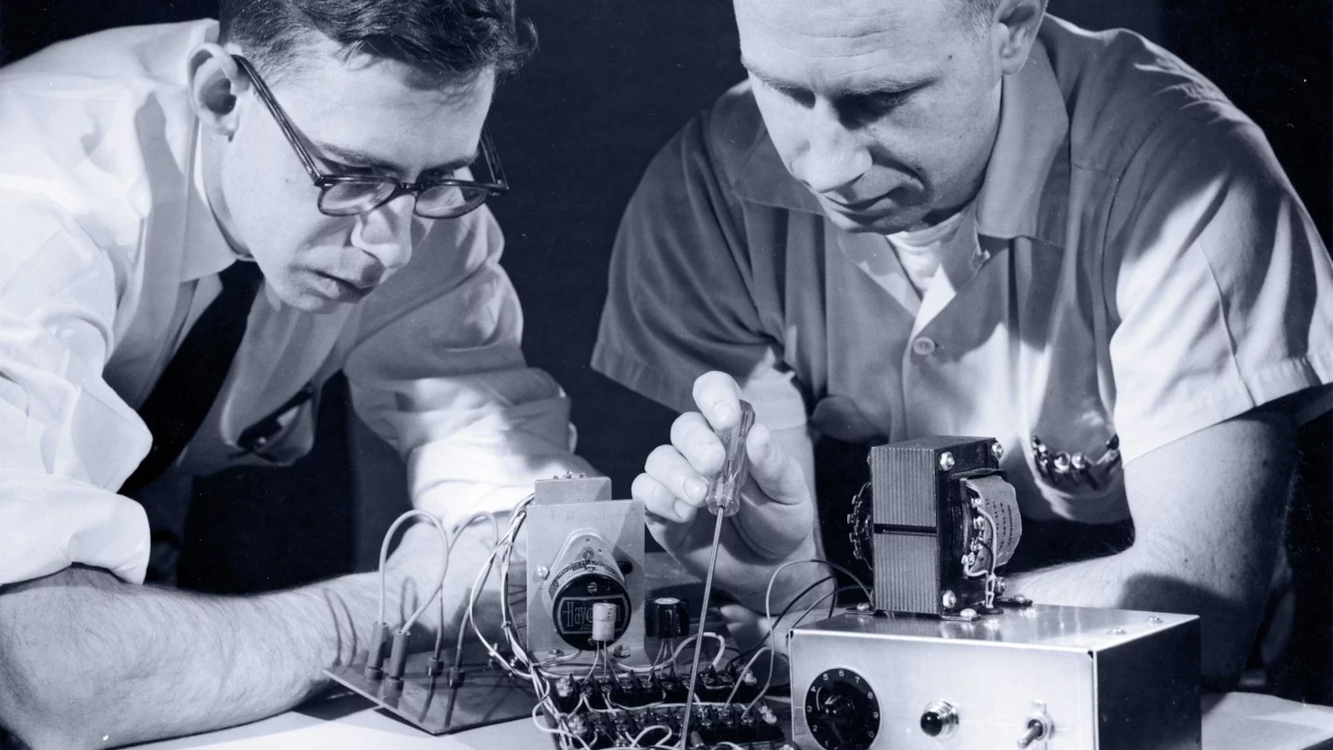 Le perceptron : quand une machine apprend de ses erreurs