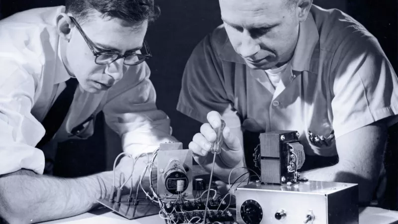 Le perceptron : quand une machine apprend de ses erreurs